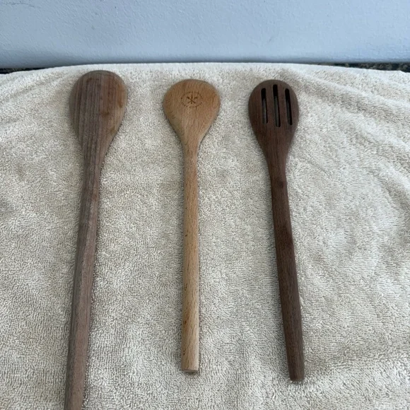 William Sonoma Wooden Spoon Set - Picture 2 of 3